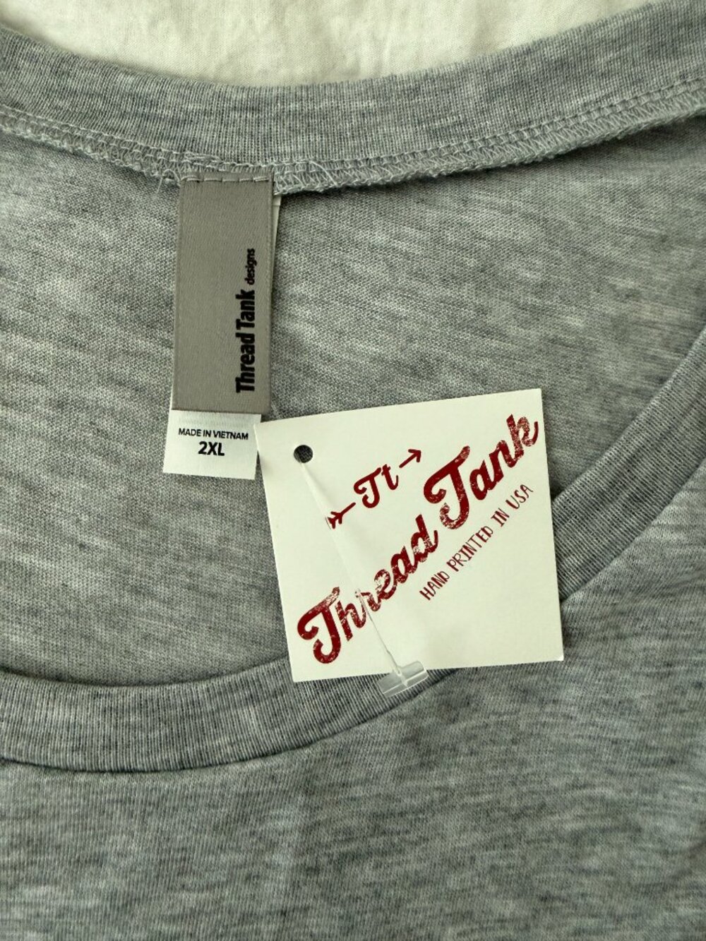 Sunglasses muscle tank - Picture 2 of 2